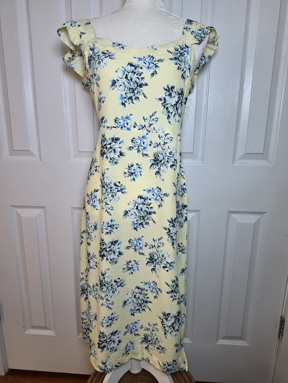 LOFT Womems Pale Yellow Midi Dress with Blue Floral Print